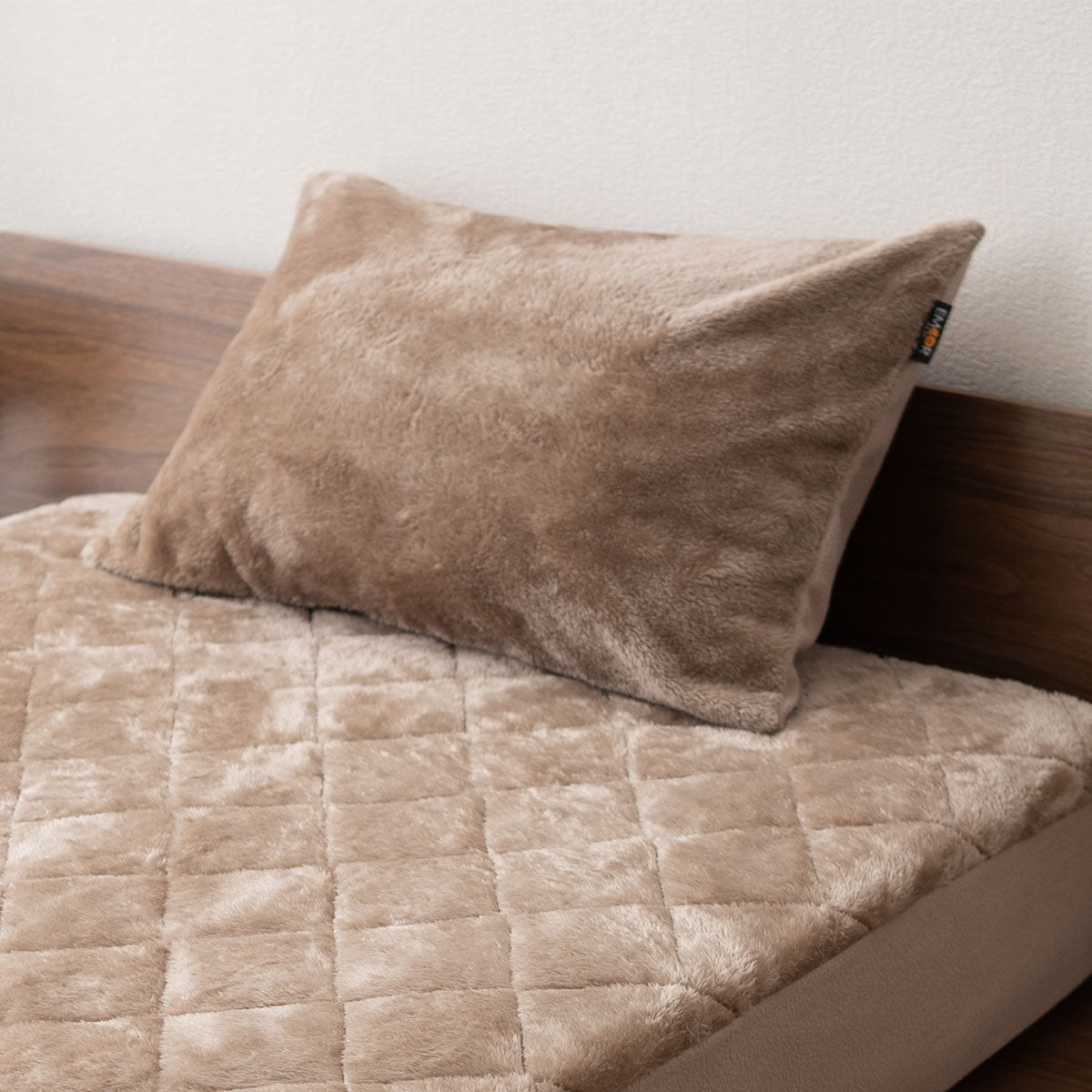 枕カバー まくらカバー マクラカバー ピロケース ピローケース 極暖 +2℃ 吸湿発熱 あったか 秋 冬 防寒対策 寒さ対策 冷え対策 43×60cm 2枚組