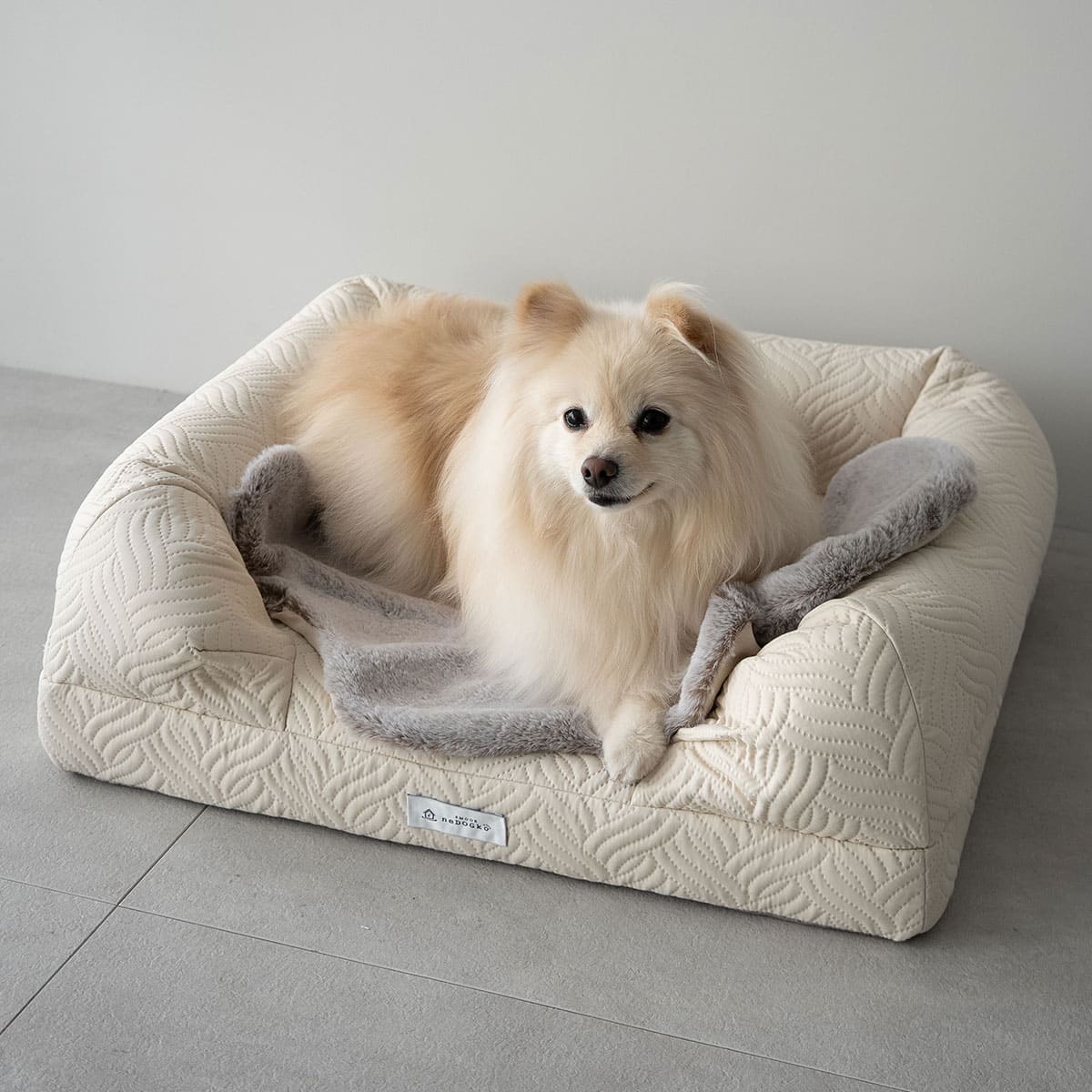 年代に合わせて選ぶ 3Dベッド プレミアムタイプ 小型犬 中型犬 大型犬 ブランケット付き 洗えるカバー付き ペットベッド ドッグベッド キャットベッド 犬用 猫用 ペット用 ベッド カドラー ペット用品