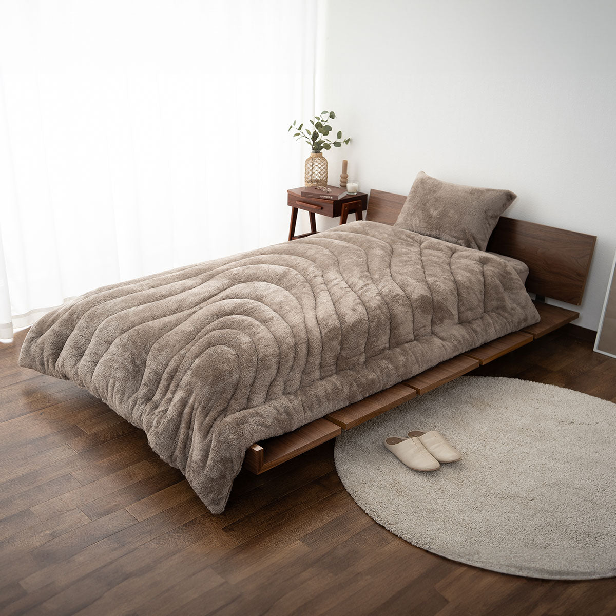 ウルトラ極暖掛け布団 シングルサイズ 抗菌防臭 吸湿発熱 極暖 +4℃ あったか