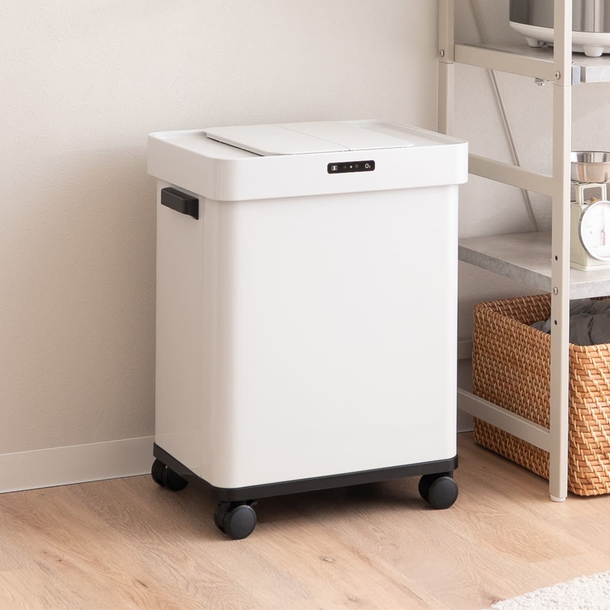 オゾン消臭機能付 電動 ダストボックス 50L ゴミ箱 自動開閉 スライド式 人感センサー付き 大容量 分別可能