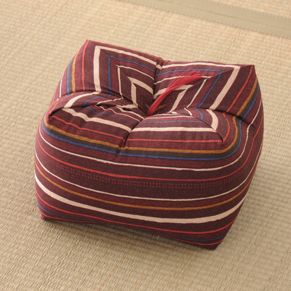 正座クッション 正座椅子 日本製 そばがら 綿100% しびれ対策 そば殻枕 ごろ寝枕 葬式 通夜 法事 稽古 あぐら