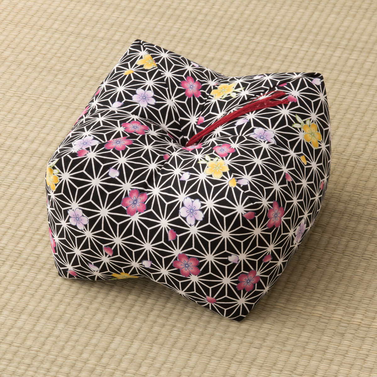 正座クッション 正座椅子 日本製 そばがら 綿100% しびれ対策 そば殻枕 ごろ寝枕 葬式 通夜 法事 稽古 あぐら