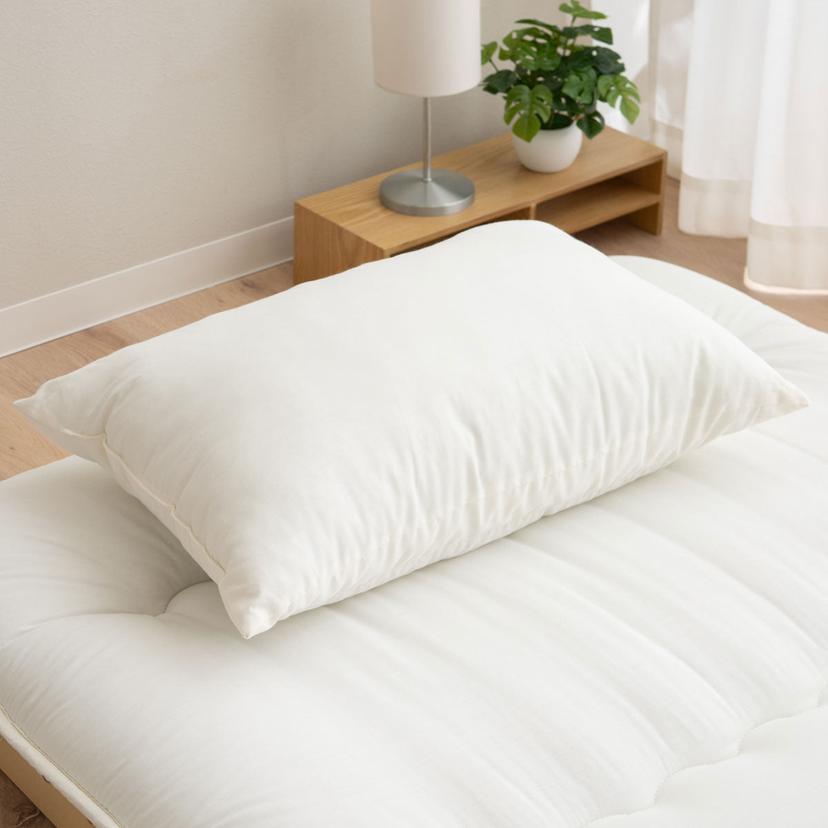 枕 ピロー まくら 日本製 防炎 難燃 燃え広がりにくい 低刺激 二層構造 パイプ わた 極厚 高め 防炎ラベル付き