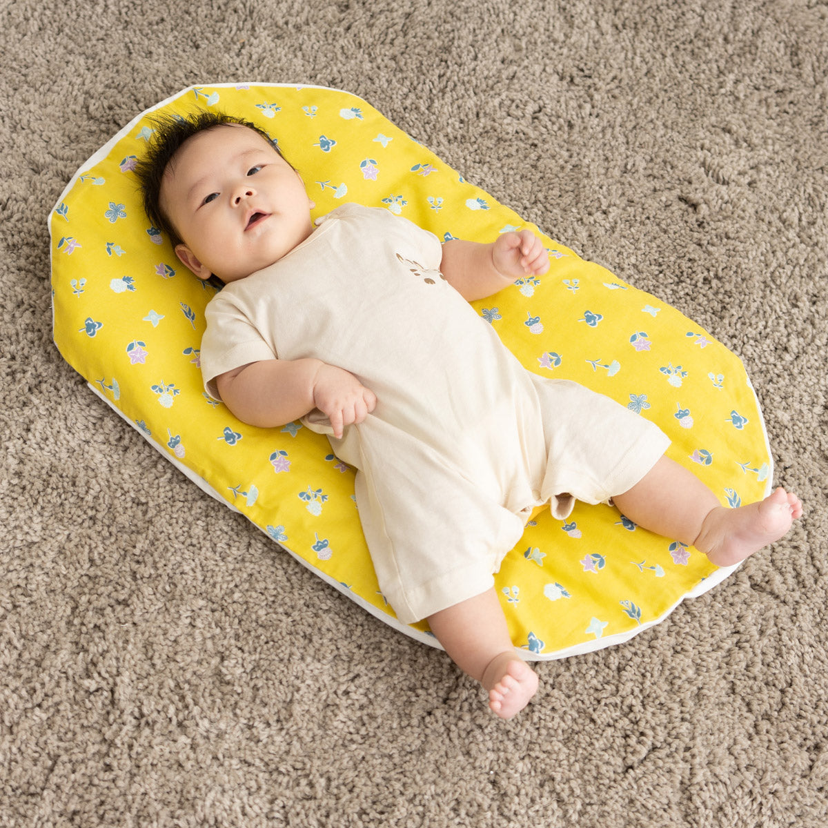 抱っこ布団 ねんねクッション トッポンチーノ 背中スイッチ対策 日本製 綿100% ダブルガーゼ 洗える ベビー布団 ベビークッション 寝かしつけ 夜泣き サポート マタニティ