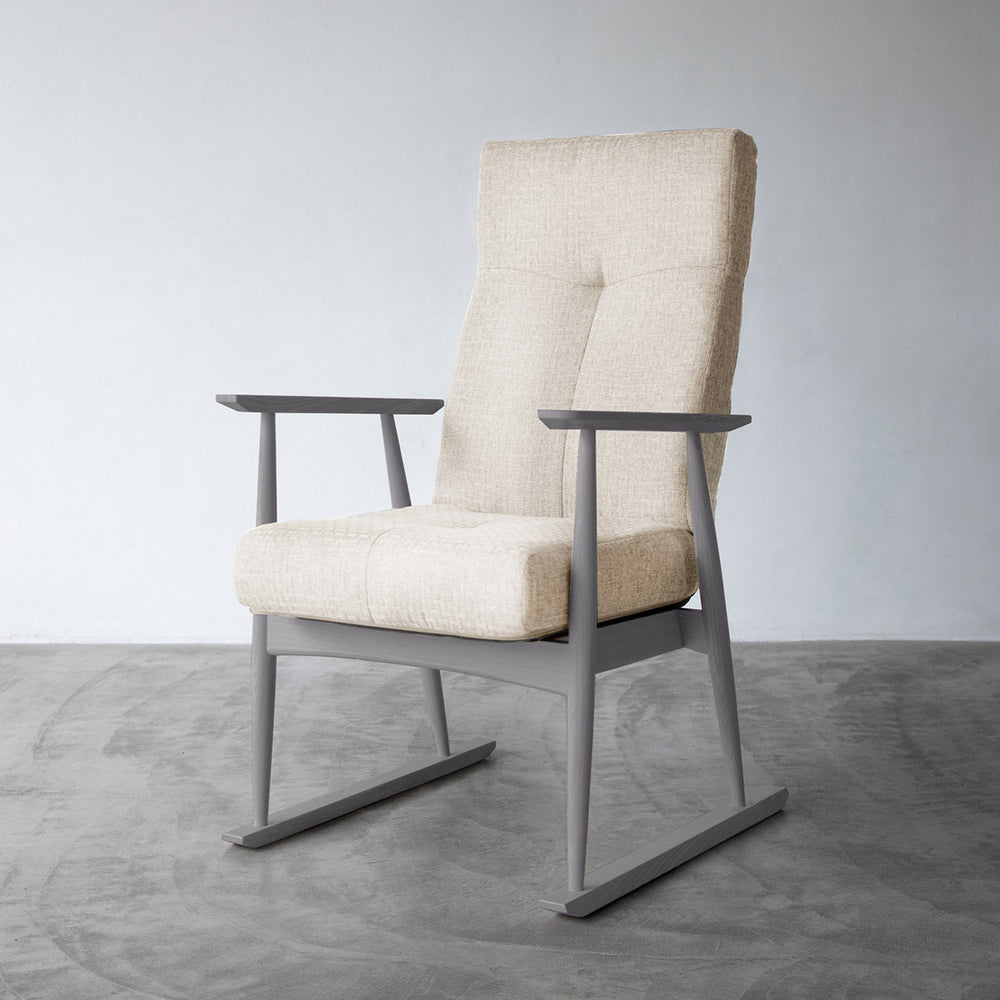 背丈に合わせた 高座椅子 「みなも」 選べる2サイズ 無段階リクライニング ポケットコイル ハイバック 天然木 タモ材 肘付き リクライニングチェア パーソナルチェア ショールーム体験可 完成品