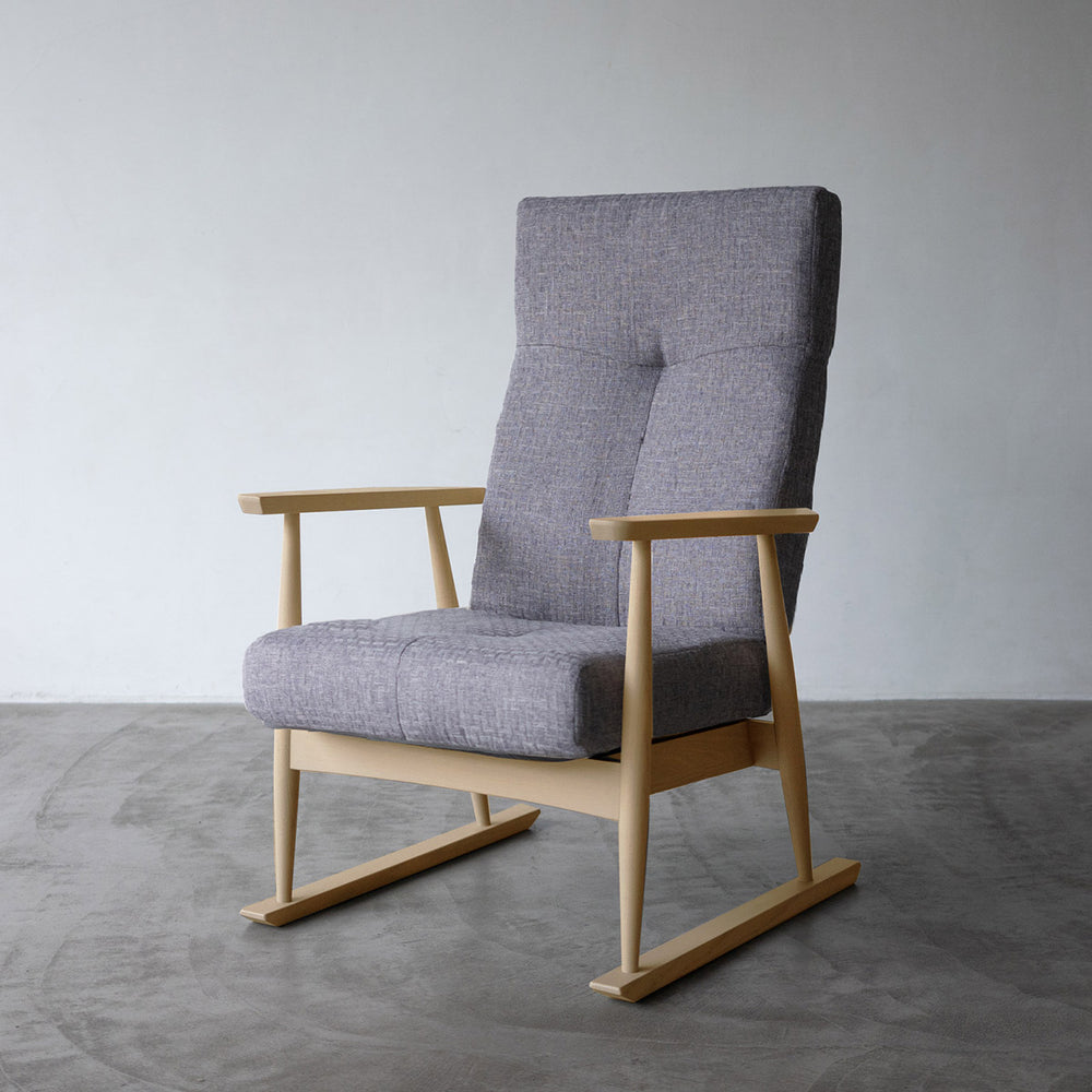 背丈に合わせた 高座椅子 「みなも」 選べる2サイズ 無段階リクライニング ポケットコイル ハイバック 天然木 タモ材 肘付き リクライニングチェア パーソナルチェア ショールーム体験可 完成品