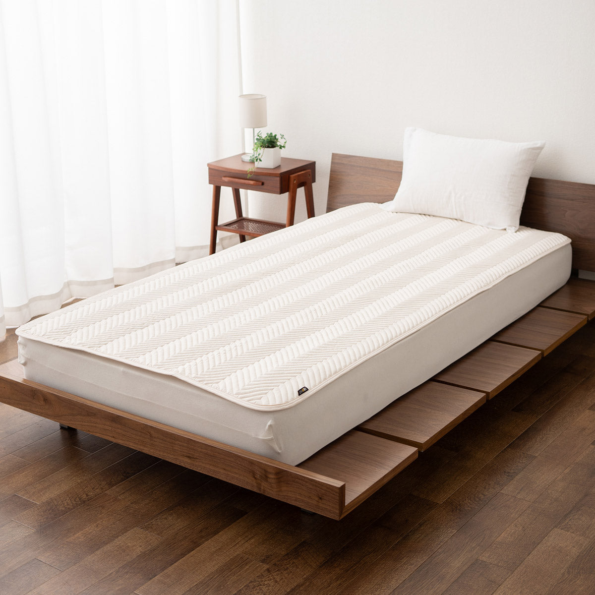 ベッドパッド 敷きパッド 抗菌・防臭・防ダニ