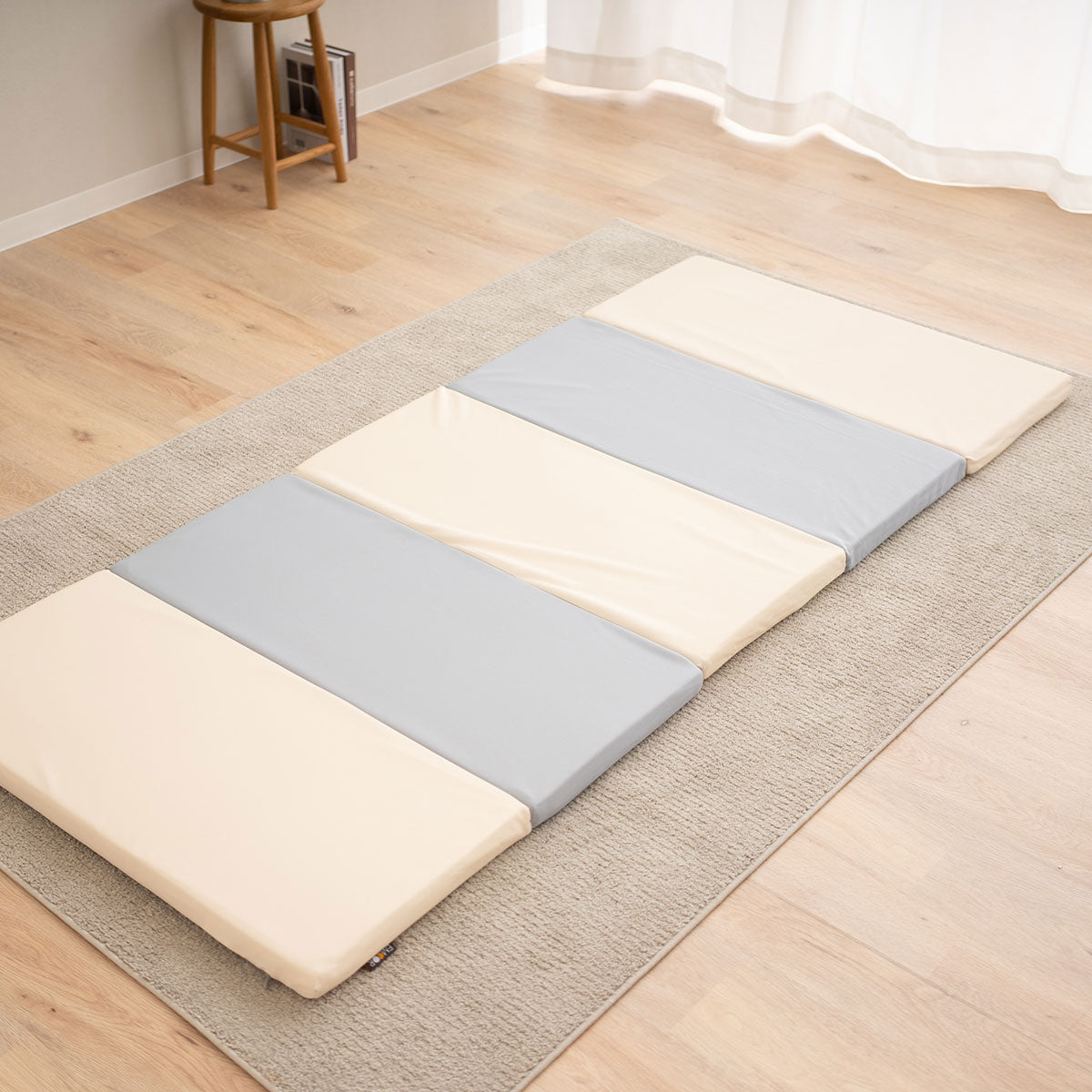 折りたたみ プレイマット 180×80 長方形 ベビーマット クッションマット ラグ 折りたたみ 大判 厚手 防音 防水 保温