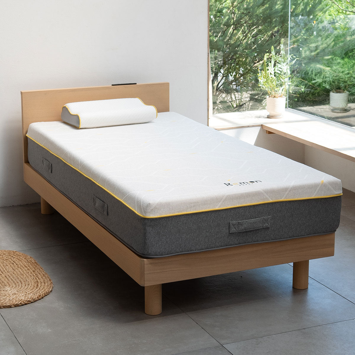 REMONマットレス β ベータ シングルサイズ 極厚 25cm 4層構造 低ホルムアルデヒド 低反発ウレタン 高反発ウレタン 取っ手付き