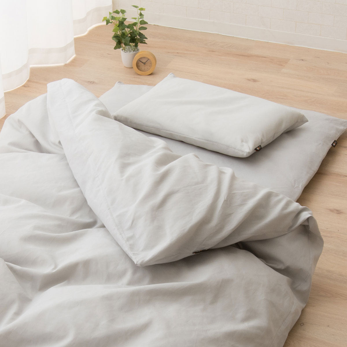 日本製 布団6点セット シングル (掛け布団・敷き布団・枕・掛け布団カバー・敷き布団カバー・枕カバー) 抗菌 防臭 防ダニ 組布団 布団セット 寝具セット 掛け敷き枕 ウレタン入り カバー付き ダニ防止 エムールの日本製布団