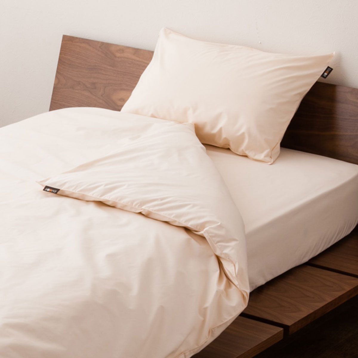 ベッド用カバーセット ダブルサイズ 日本製 抗菌・防臭・防ダニ (掛け布団カバー・ボックスシーツ・ピロケース×2)