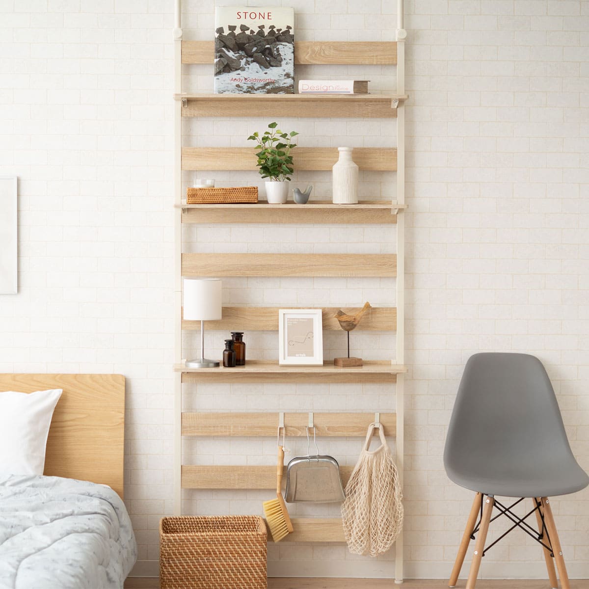 ウォールラック 幅60cm 幅80cm つっぱりタイプ 突っ張り棚 突っ張りラック ウォールシェルフ 収納棚 飾り棚 間仕切り 壁面収納 リビング収納 収納家具 ディスプレイ 賃貸