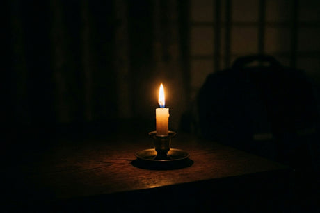 専門家に聞く"寝室環境の適切な明るさ"～寝室の明るさ・照明気にしていますか？～
