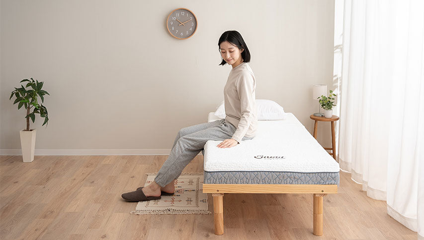 コンパクトサイズの本格派マットレス＆ベッド – エムール公式