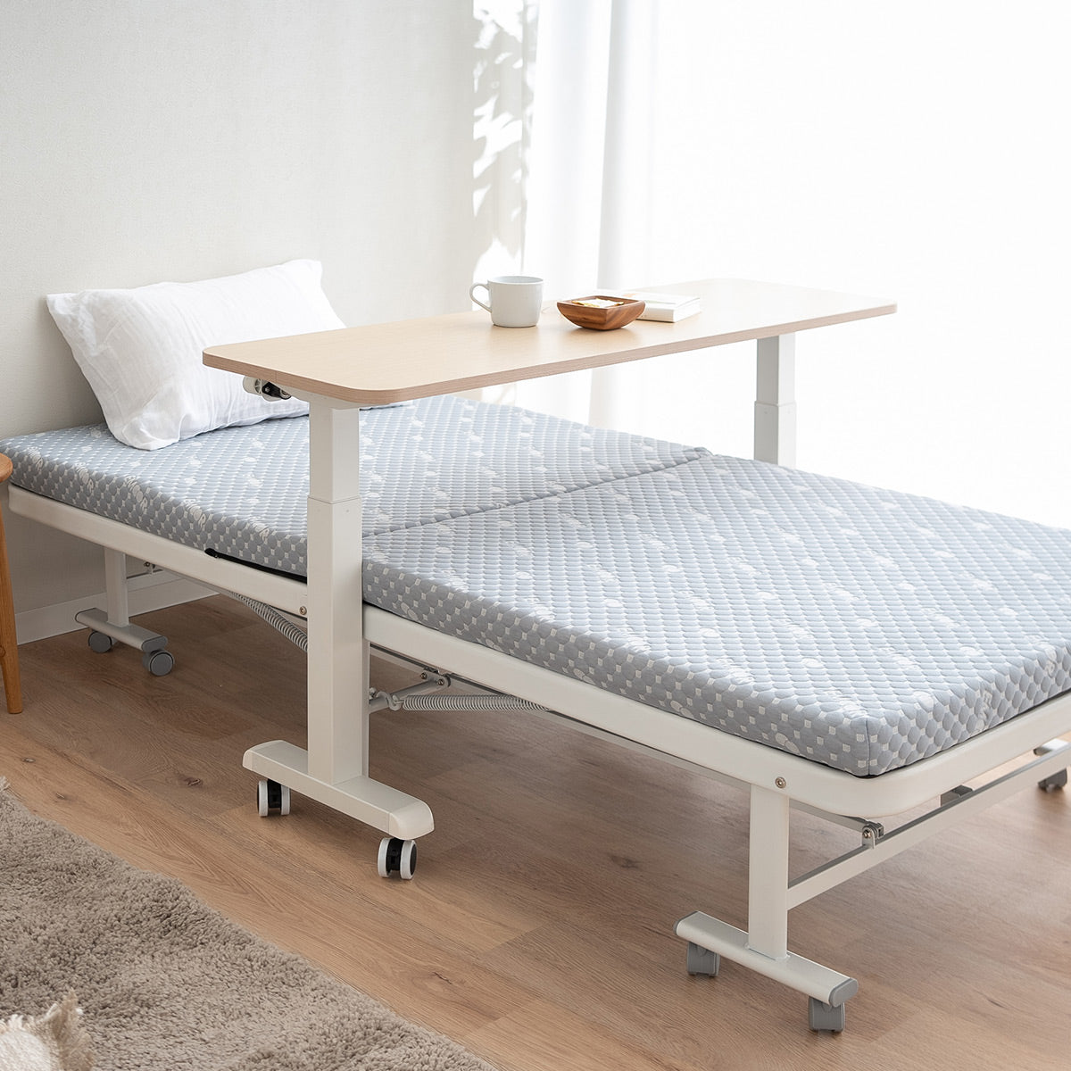 リフティングベッドテーブル 幅120cm ハンドル昇降式 介護 WELLNESS