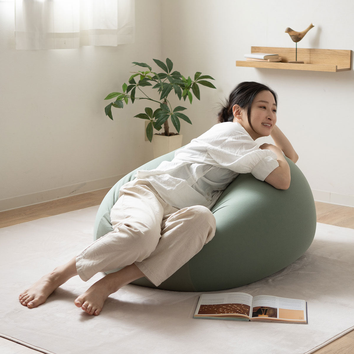 ビーズクッション「人をダメにする もちもち クッション」もちもちシリーズ キューブ Mサイズ