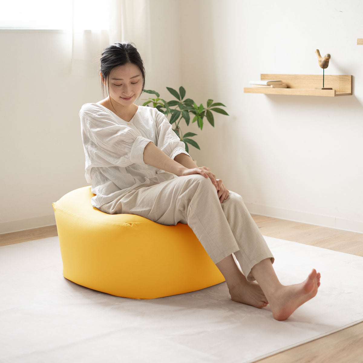 ビーズクッション「人をダメにする もちもち クッション」もちもちシリーズ キューブ Mサイズ