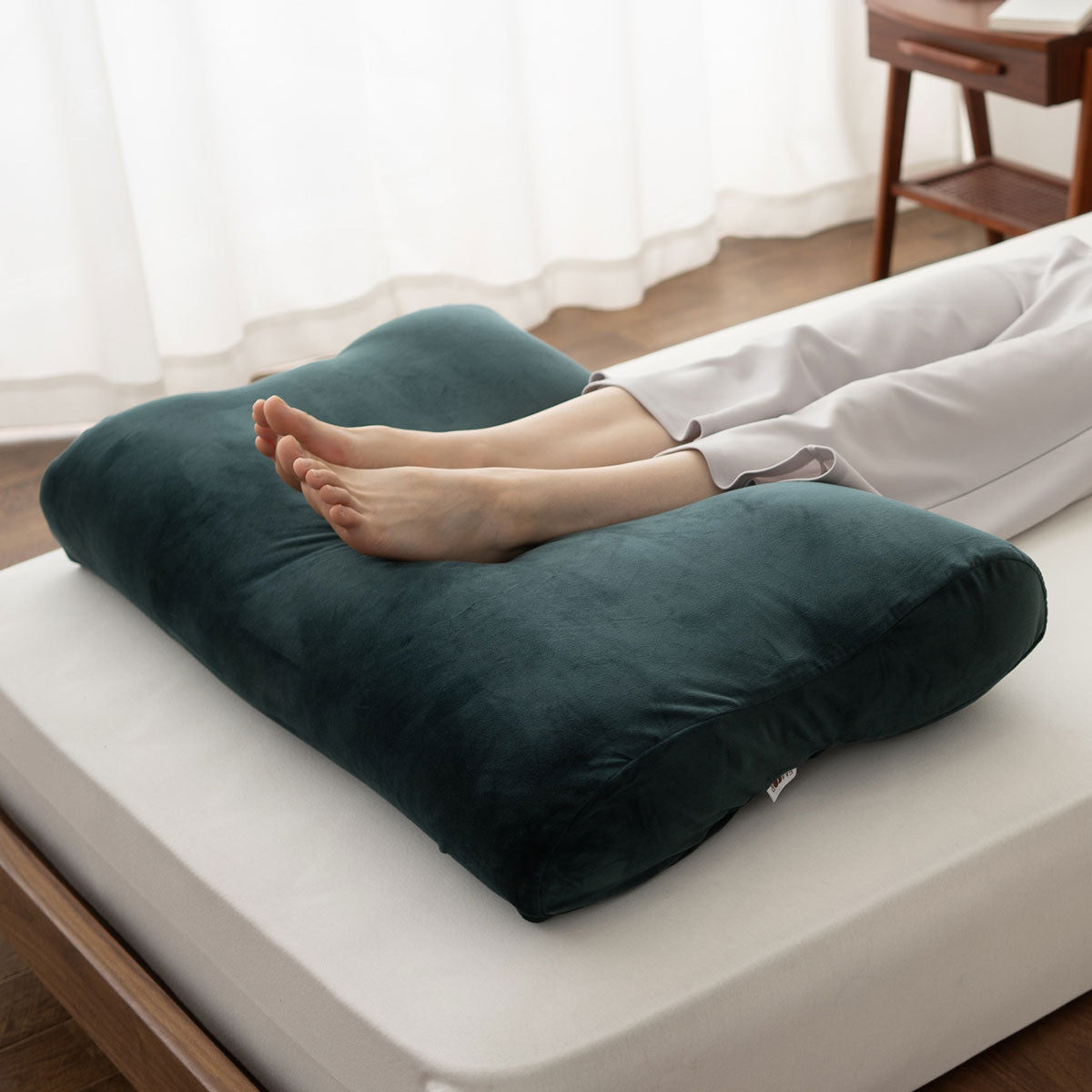 エムールデイ限定商品】 至福の睡眠 フットピロー 抱き枕 ヴェルディ