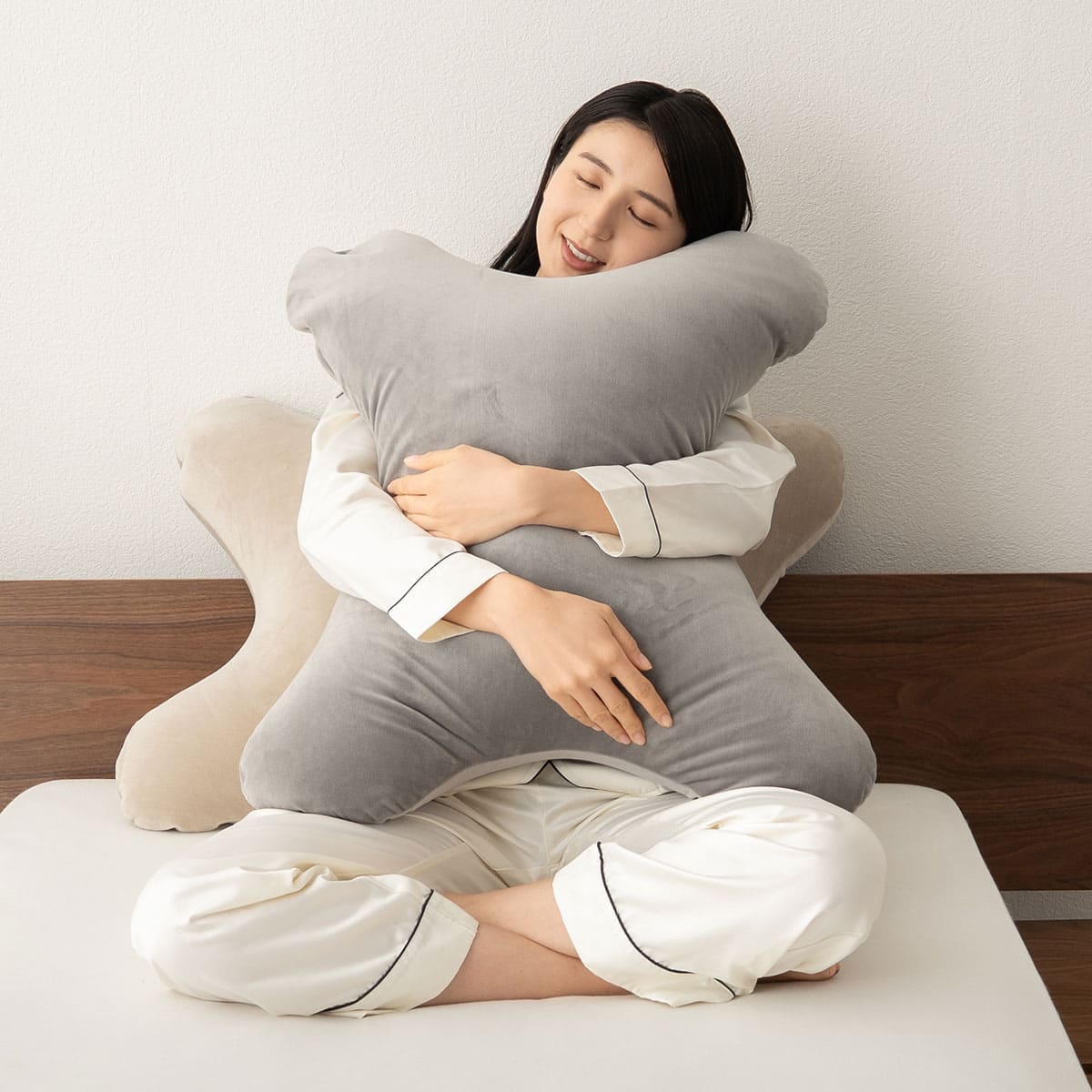 至福の睡眠】 マシュマロ 抱きしめピロー 抱き枕 クッション 足枕 腰