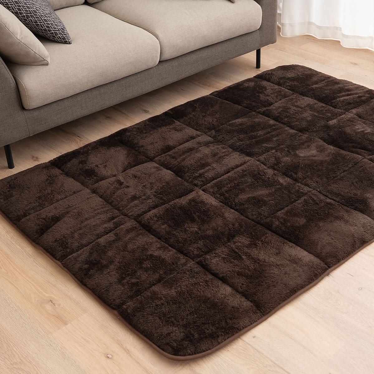 エムールヒートプラス ラグ 190×240cm 長方形 約3畳 カーペット 絨毯