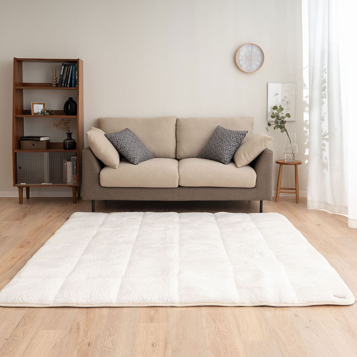 ラグ ラグマット 190×240cm カーペット 絨毯 敷きパッド 極暖 +4℃ 吸湿発熱 あったか 秋 冬 防寒対策 寒さ対策 冷え対策 長方形 約3畳 大判 大きい