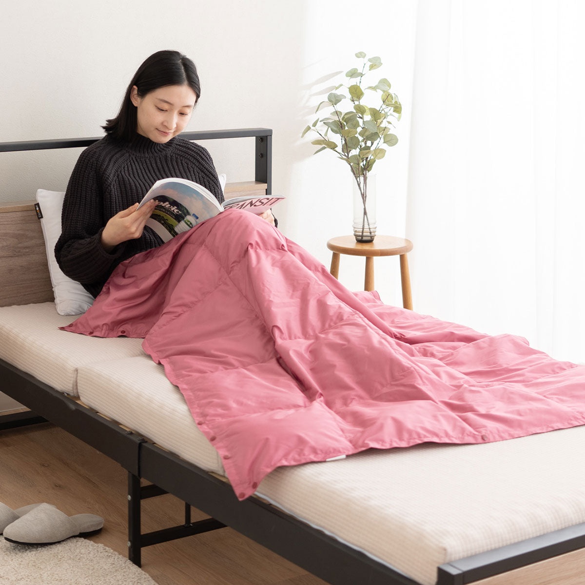 EMOOR DOWN】 洗える 羽毛 ポケッタブル ハーフケット クッション