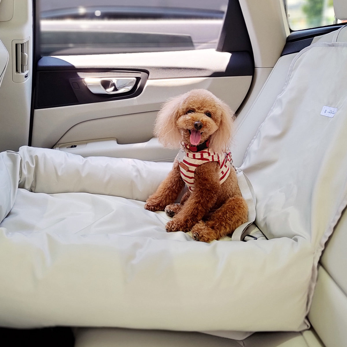 後部座席用 ペットベッド カーベッド 小型犬 中型犬 撥水 車載 | 寝具