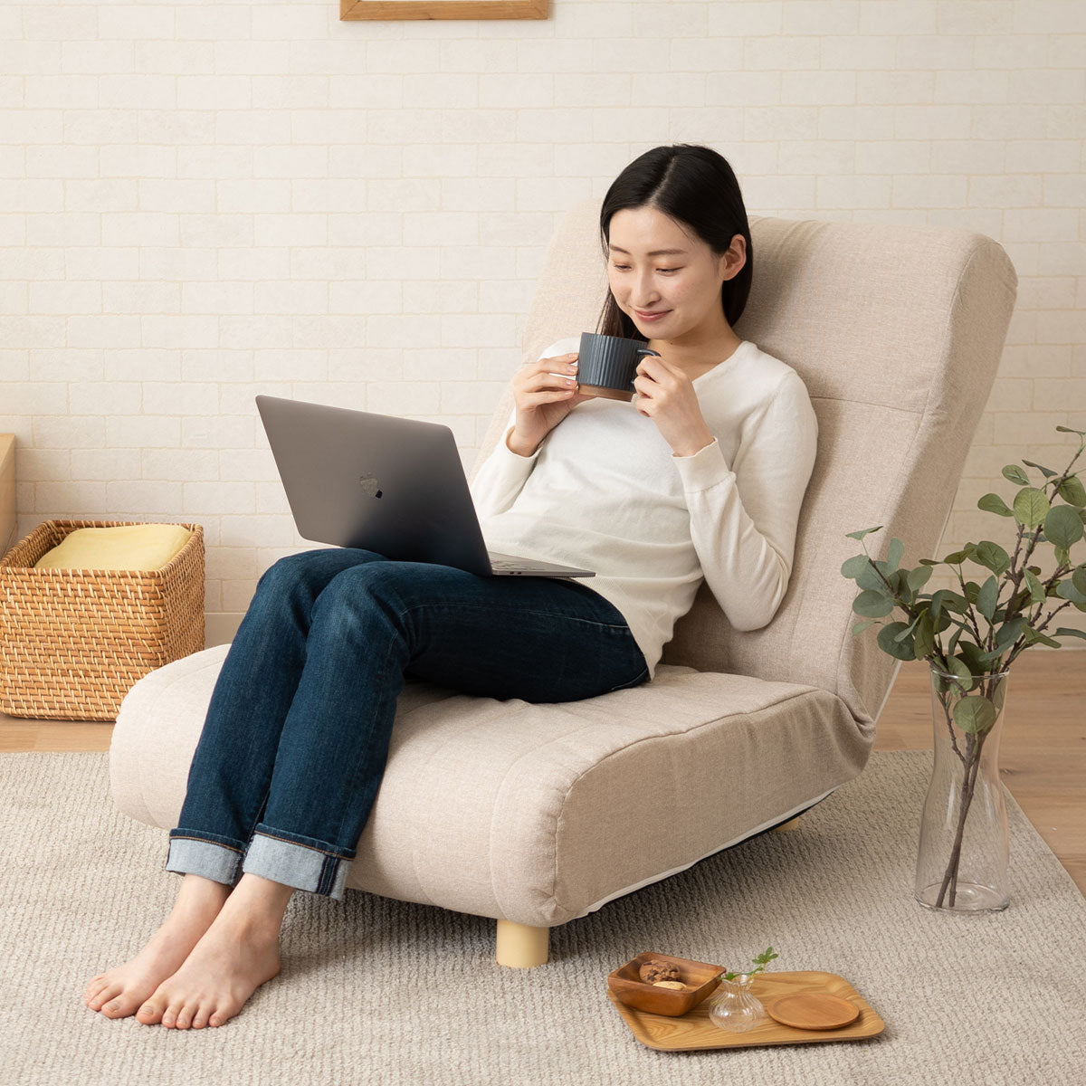 Testa】 低反発リクライニングソファ 1人用 ハイバック～フラット 脚