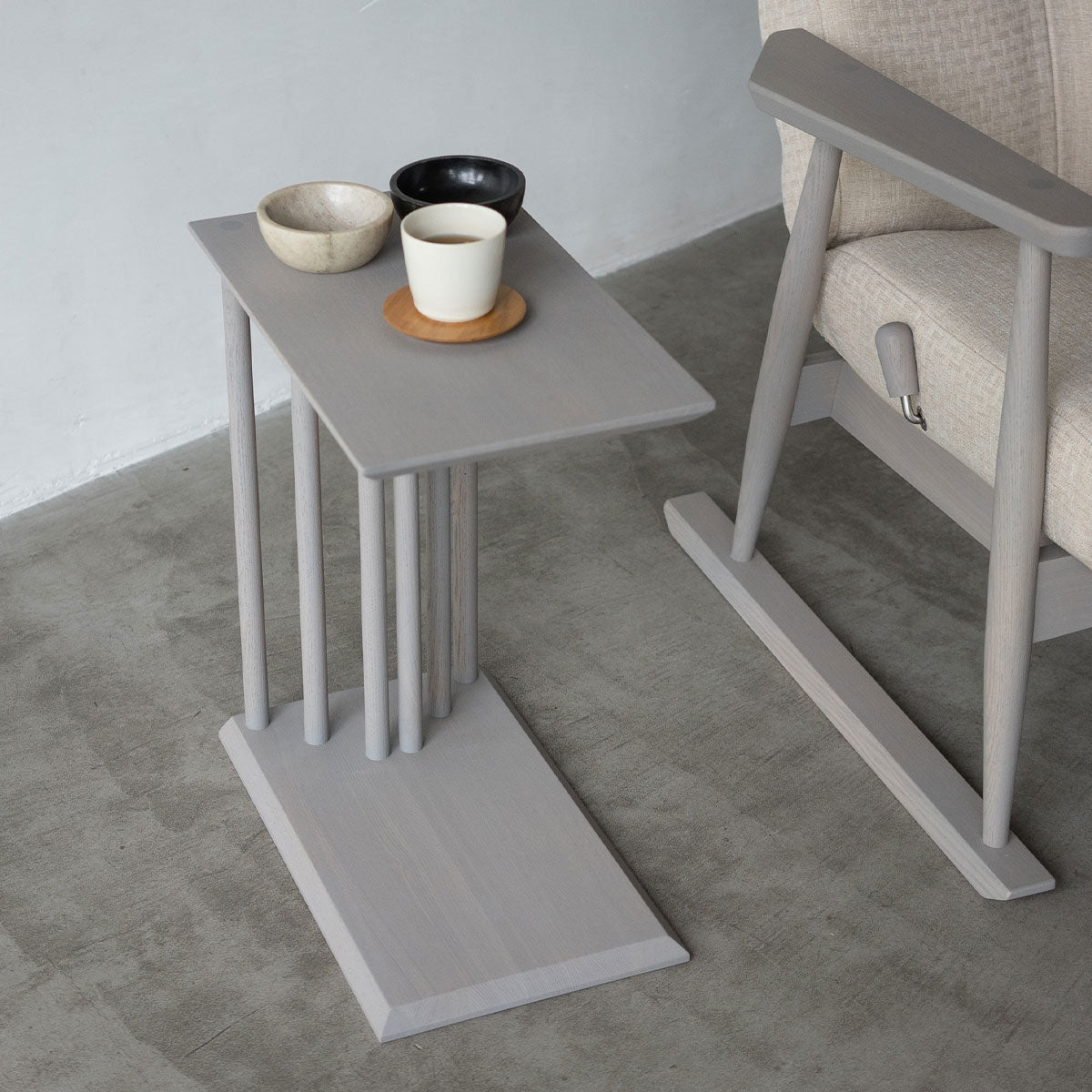 脇机 サイドテーブル ナイトテーブル ミニテーブル 完成品 木製