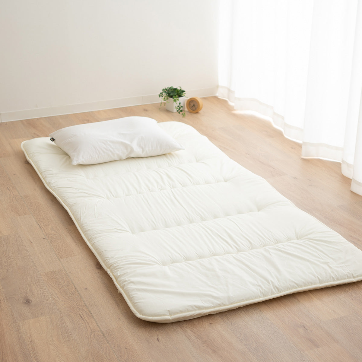 日本製 軽量 6つ折り 敷き布団 ダブルサイズ 約140×200cm | 寝具