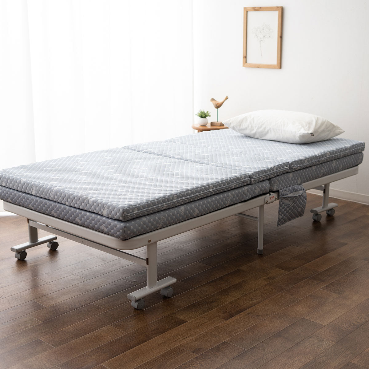 マットレス シングル セミダブル ダブル ベッドマットレス ベッドマット ボンネルコイル ポケットコイル スプリングマットレス 黒 白 ブラック ダブル 取り扱いしやすい薄型！ マットレス シングル セミダブル ダブル 低