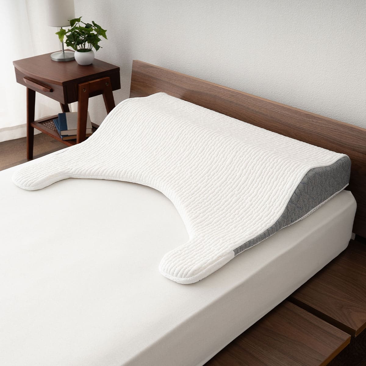 ボディアッパーピロー 85×75cm 上半身枕 傾斜枕 アームレスト 大きい 枕 まくら ピロー カバー付き 3層構造 高さ調節可能 カスタム 体圧分散 仰向け 横向き寝