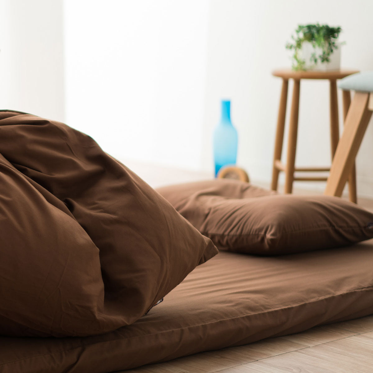 日本製 布団6点セット シングル （掛け布団・敷き布団・枕・掛け布団カバー・敷き布団カバー・枕カバー） 抗菌 防臭 防ダニ 組布団 布団セット 寝具セット 掛け敷き枕 ウレタン入り カバー付き ダニ防止 エムールの日本製布団