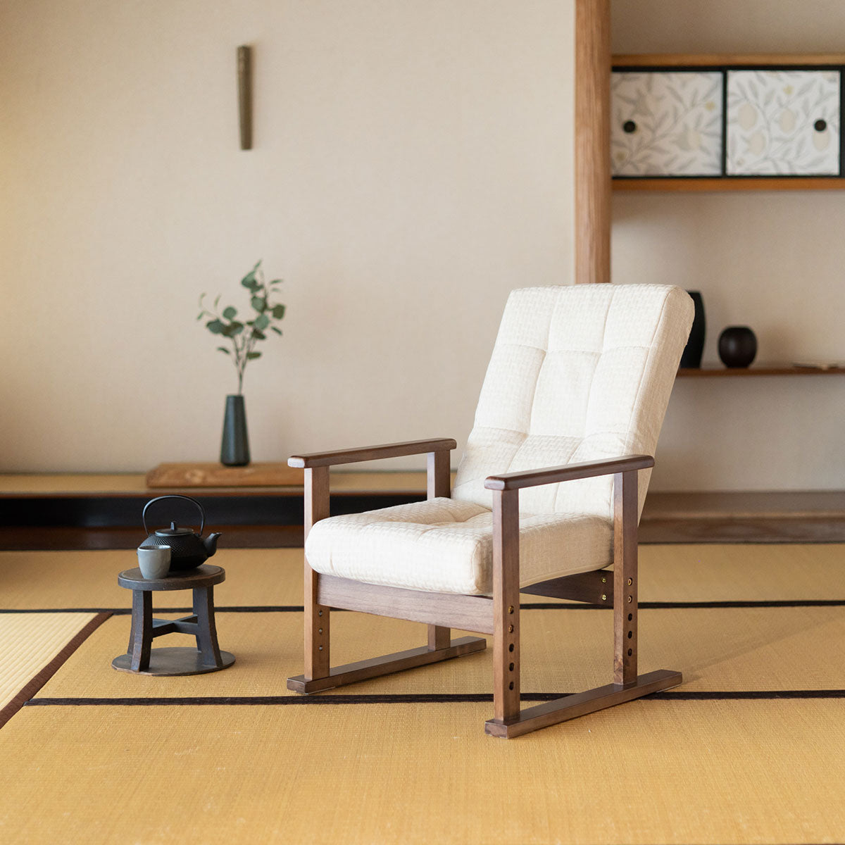 組立不要】 高座椅子 リクライニングチェア さやの │ 寝具・家具の